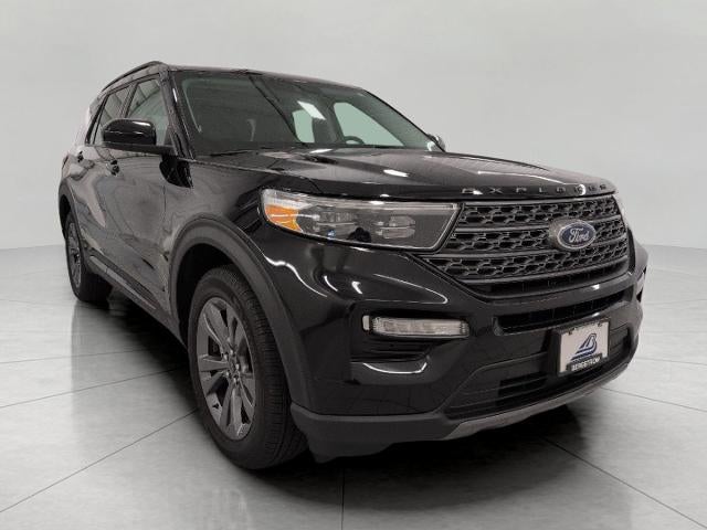 2024 Ford Explorer XLT in Black — front three-quarter view
