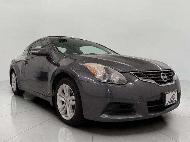 2012 Nissan Altima 2.5 S in Gray — front three-quarter view